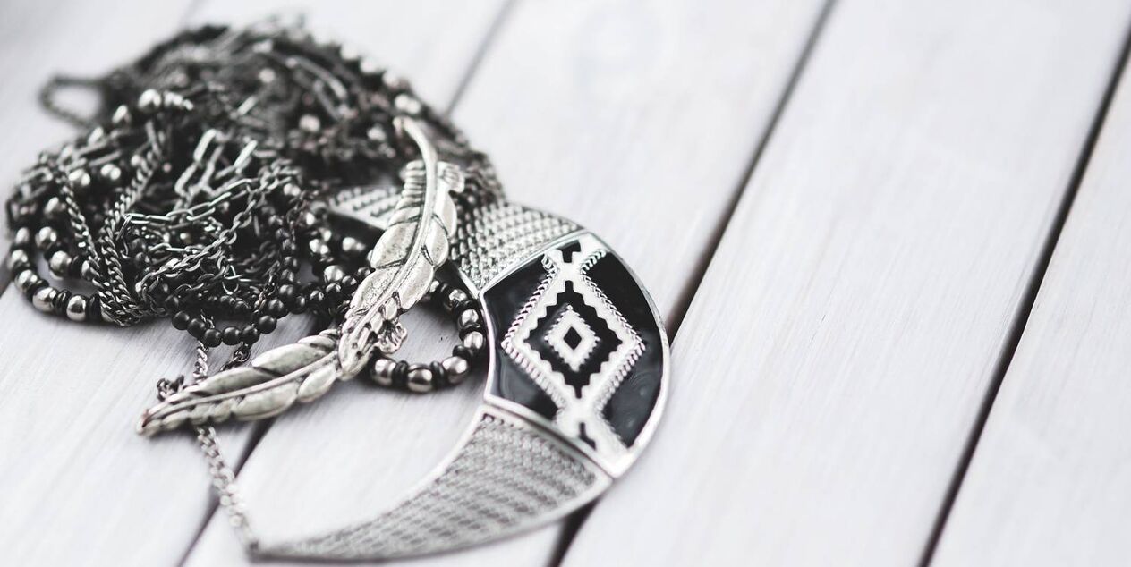 Silver jewelry to make facial toner.