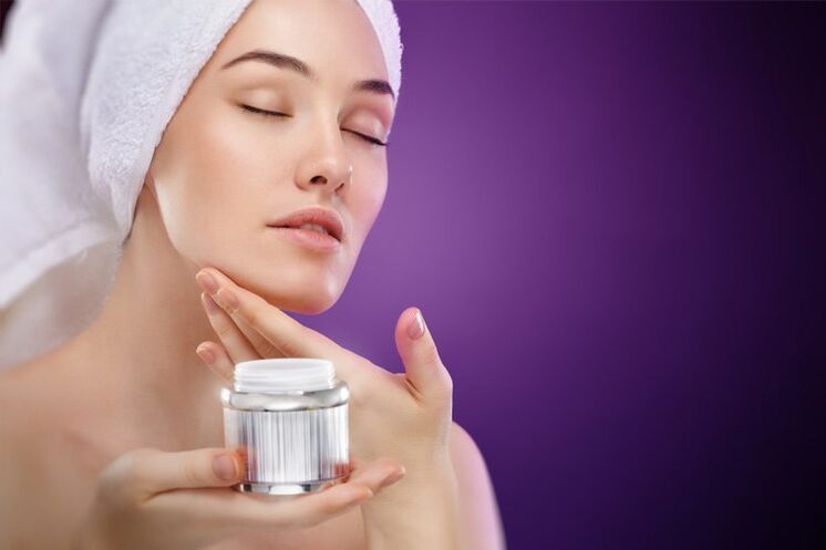 skin rejuvenation cream application