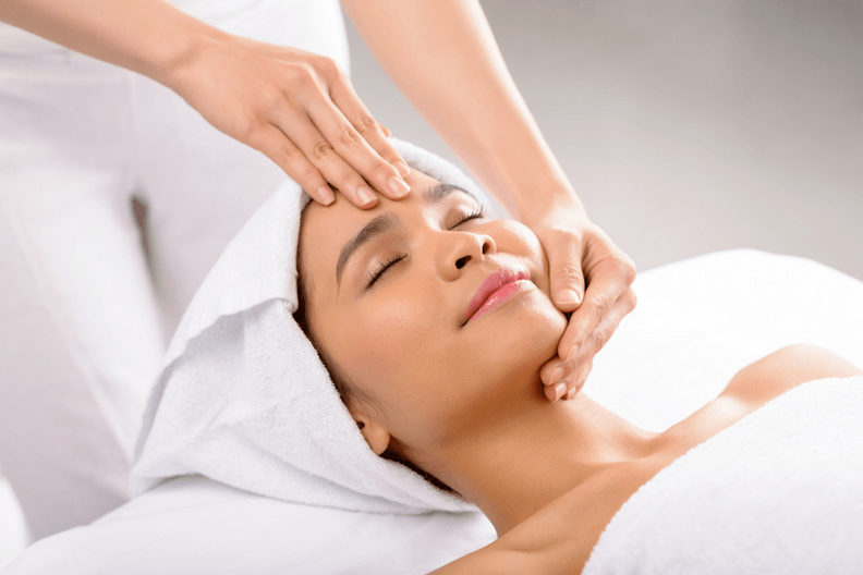 Massage is one of the methods to rejuvenate the skin of the face and body. 